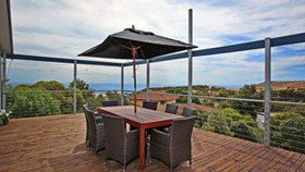 Coral Sands Seaview Beach House - Accommodation Mt Buller 0