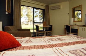 Mildura Golf Club Resort - Accommodation Mt Buller 0