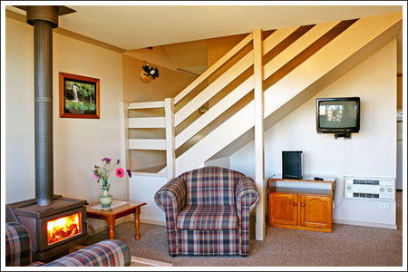 Amos House  & Swansea  Villas - Accommodation Mt Buller 5