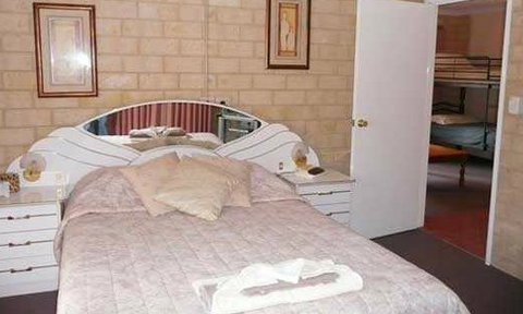 York Motel - Accommodation Mt Buller 1