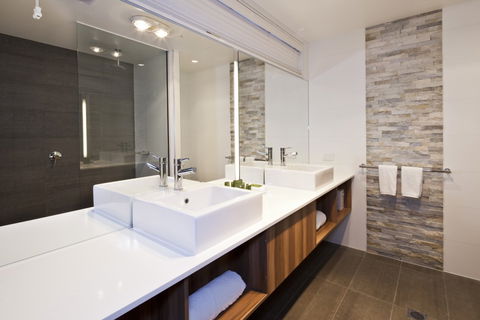 BEST WESTERN PLUS Ballarat Suites - Accommodation Mt Buller 0