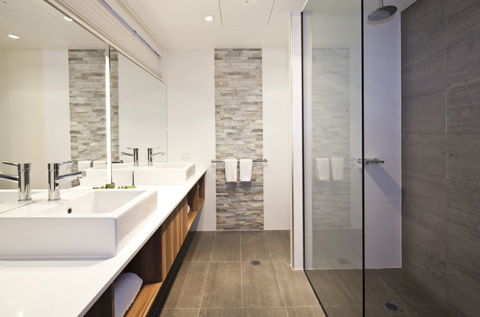 BEST WESTERN PLUS Ballarat Suites - Accommodation Mt Buller 1