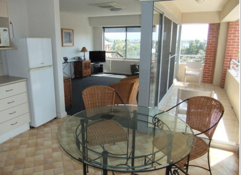 Newcastle Serviced Apartments - Accommodation Mt Buller 2