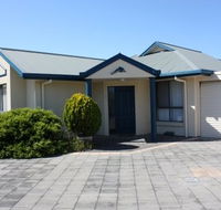 Robe Dolphin Court Apartments - Accommodation Mt Buller