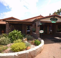 Wave Rock Motel - Accommodation Mt Buller