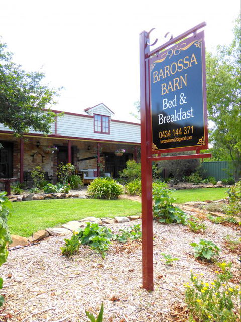 Barossa Barn Bed And Breakfast - Accommodation Mt Buller 2