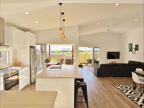 All Decked Out: Lake Conjola - Accommodation Mt Buller 0