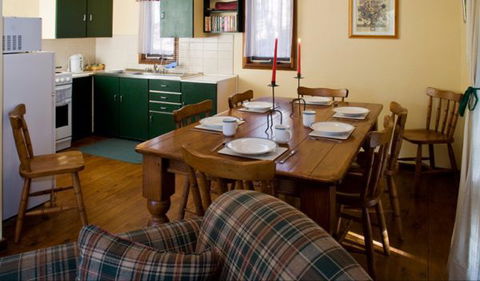Arch Cottage - Accommodation Mt Buller 0