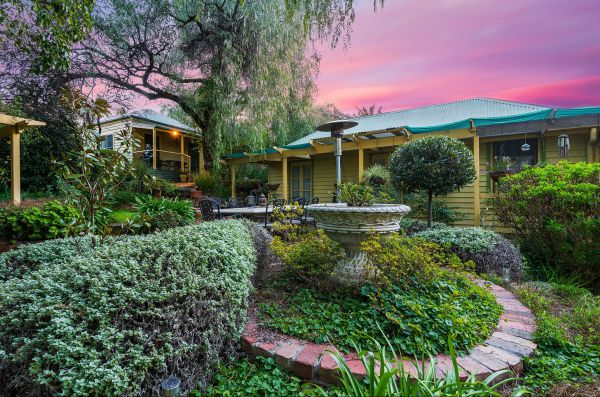Bendigo VIC Accommodation Mt Buller