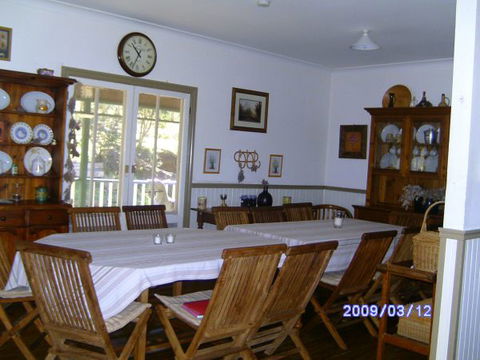 Bountiful Farm House - Accommodation Mt Buller 0
