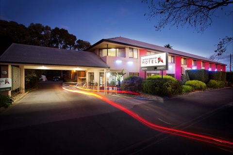 Central Deborah Motel - Accommodation Mt Buller 0