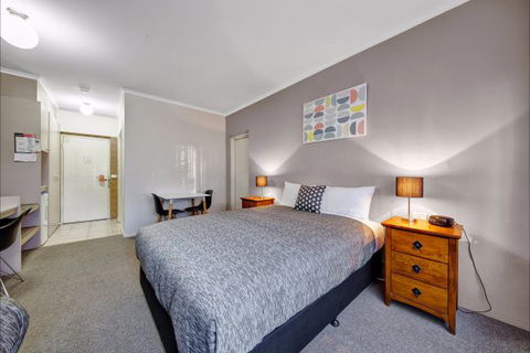 Central Deborah Motel - Accommodation Mt Buller 3