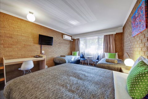 Central Deborah Motel - Accommodation Mt Buller 5