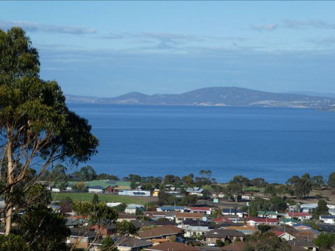 Charbella's On Norma - Accommodation Mt Buller 0