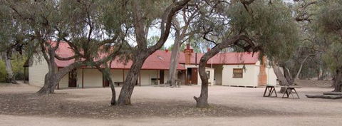 Chowilla Station Shearer's Quarters Accommodation - Accommodation Mt Buller 0