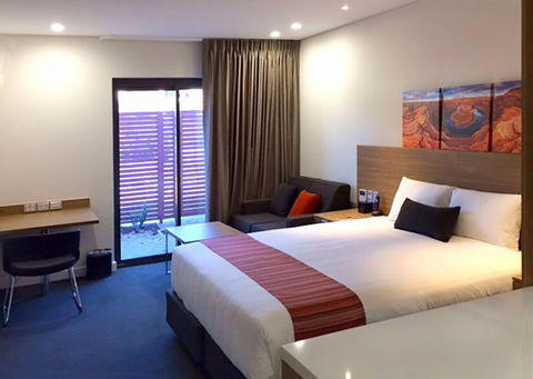 Country Comfort Inter City Perth - Accommodation Mt Buller 1