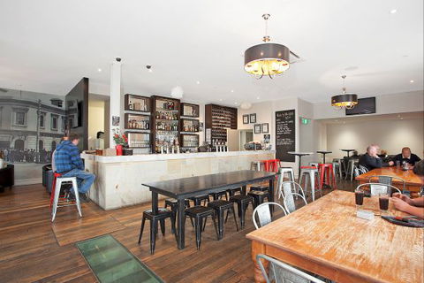Comfort Inn Western - Accommodation Mt Buller 6
