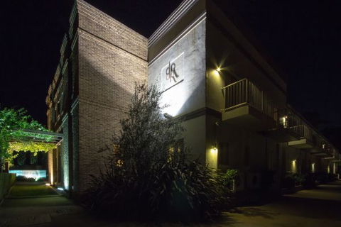 De Russie Boutique Hotel Orange - Accommodation Mt Buller 7
