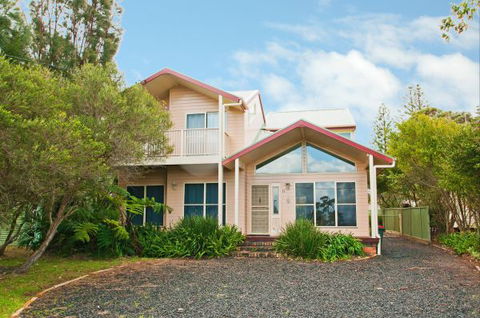 Fairlight House - Accommodation Mt Buller 0