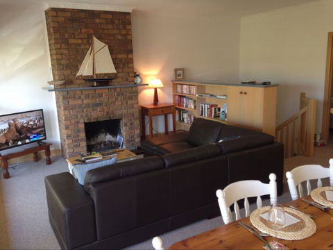 Flinders Beach Retreat Queenscliff - Accommodation Mt Buller 4