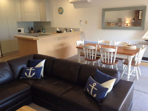 Flinders Beach Retreat Queenscliff - Accommodation Mt Buller 5
