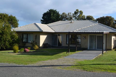 Goolwa Getaway - Accommodation Mt Buller 0
