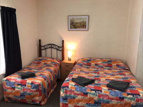 Hello Adelaide Motel + Apartments - Frewville - Accommodation Mt Buller 6