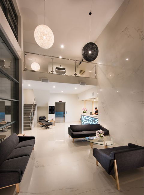 Heart Hotel And Gallery Whitsundays - Accommodation Mt Buller 2