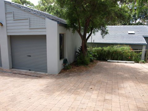 Hyams Beach Holiday Apartment - Accommodation Mt Buller 8