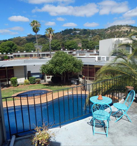 Jacksons Motor Inn - Accommodation Mt Buller 1