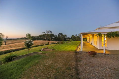 Jura House - Accommodation Mt Buller 0