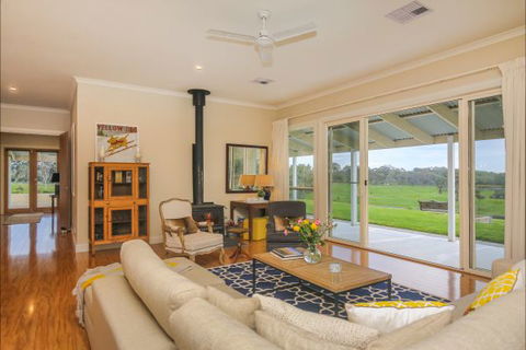 Jura House - Accommodation Mt Buller 2