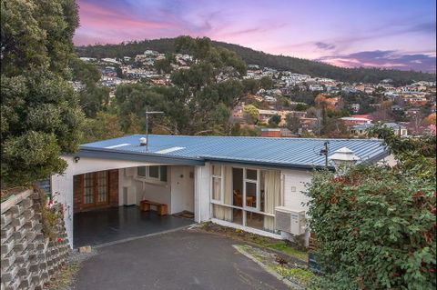 Long Beach House - Accommodation Mt Buller 2