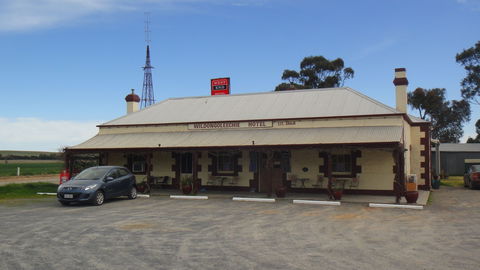 Wildongoleechie Hotel - Accommodation Mt Buller 2