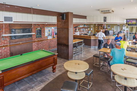Merimbula Hotel - Accommodation Mt Buller 2