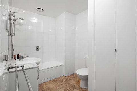 Melbourne Tower Apartment - Accommodation Mt Buller 5