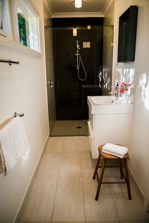 Mrs Simpson Cottage At Norala Garden - Accommodation Mt Buller 5