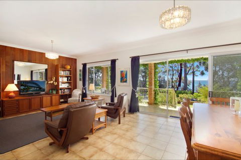 Orion Beach House - Jervis Bay - Accommodation Mt Buller 5