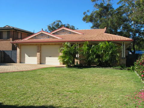 Seawest - Hawks Nest Accommodation - Accommodation Mt Buller 0