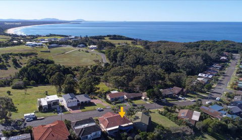 Sea And Tee - Seaside Hideaway - Accommodation Mt Buller 0