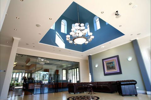 Shangri La Gardens Motel And Function Centre - Accommodation Mt Buller 2