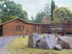 Snow Valley Lodge