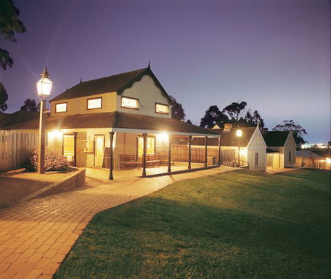Sovereign Hill Hotel - Accommodation Mt Buller 0