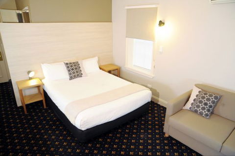 Sovereign Hill Hotel - Accommodation Mt Buller 2