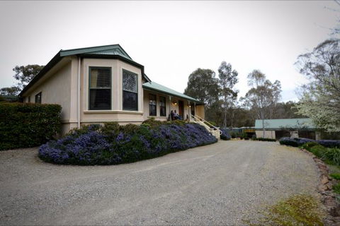 St Helen's Guest Suite - Accommodation Mt Buller 1