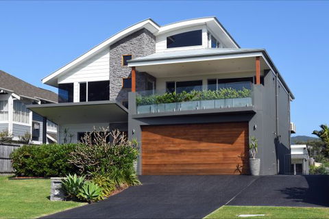 Sundara Beach House - Accommodation Mt Buller 1
