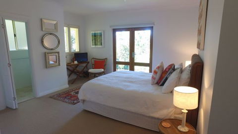 The Ridge Retreat Mollymook - Accommodation Mt Buller 4