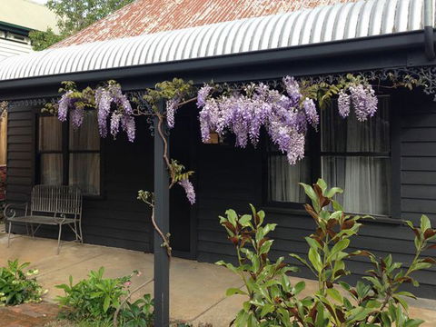 The Gold House - Accommodation Mt Buller 0