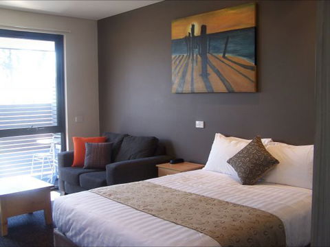 The Foreshore Motel & Tavern (Hobart) Lauderdale - Accommodation Mt Buller 8