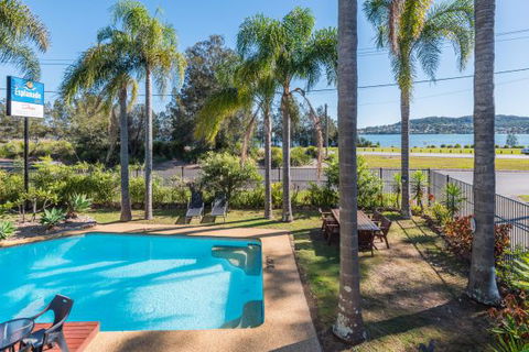 The Esplanade Motel - Accommodation Mt Buller 2